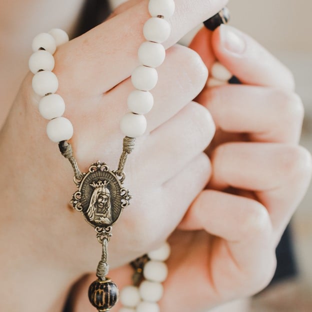 ROSARY.jpg